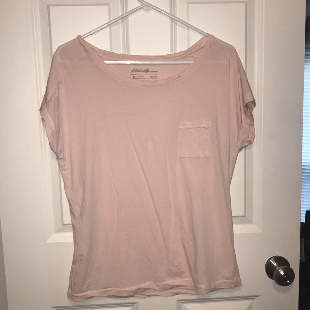 pink shirt